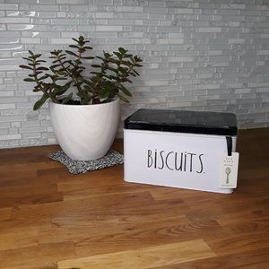 🆕RAE DUNN | Biscuit tin storage container crackers canister kitchen organized ✿